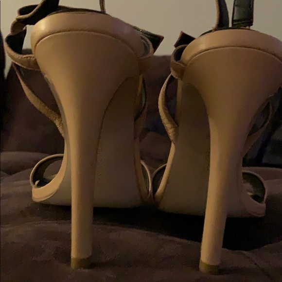 Rebecca Minkoff Nude Rosie Heels 9 EUC - Picture 5 of 8